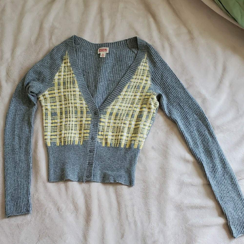 Ribbed long sleeve cropped cardigan / shrug